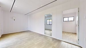 Photo 41- click for photo gallery